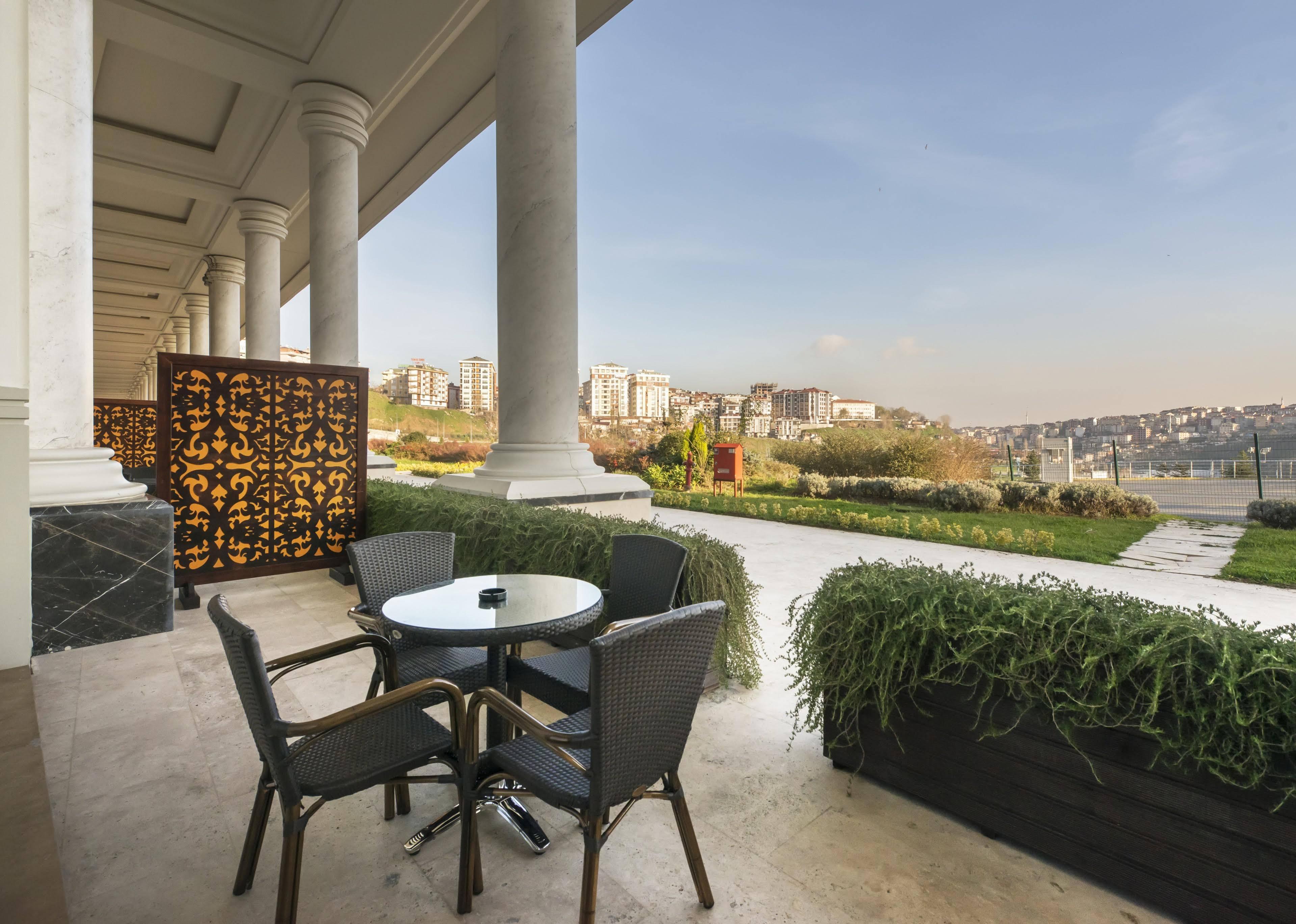 Vialand Palace Hotel Stambuł Zewnętrze zdjęcie
