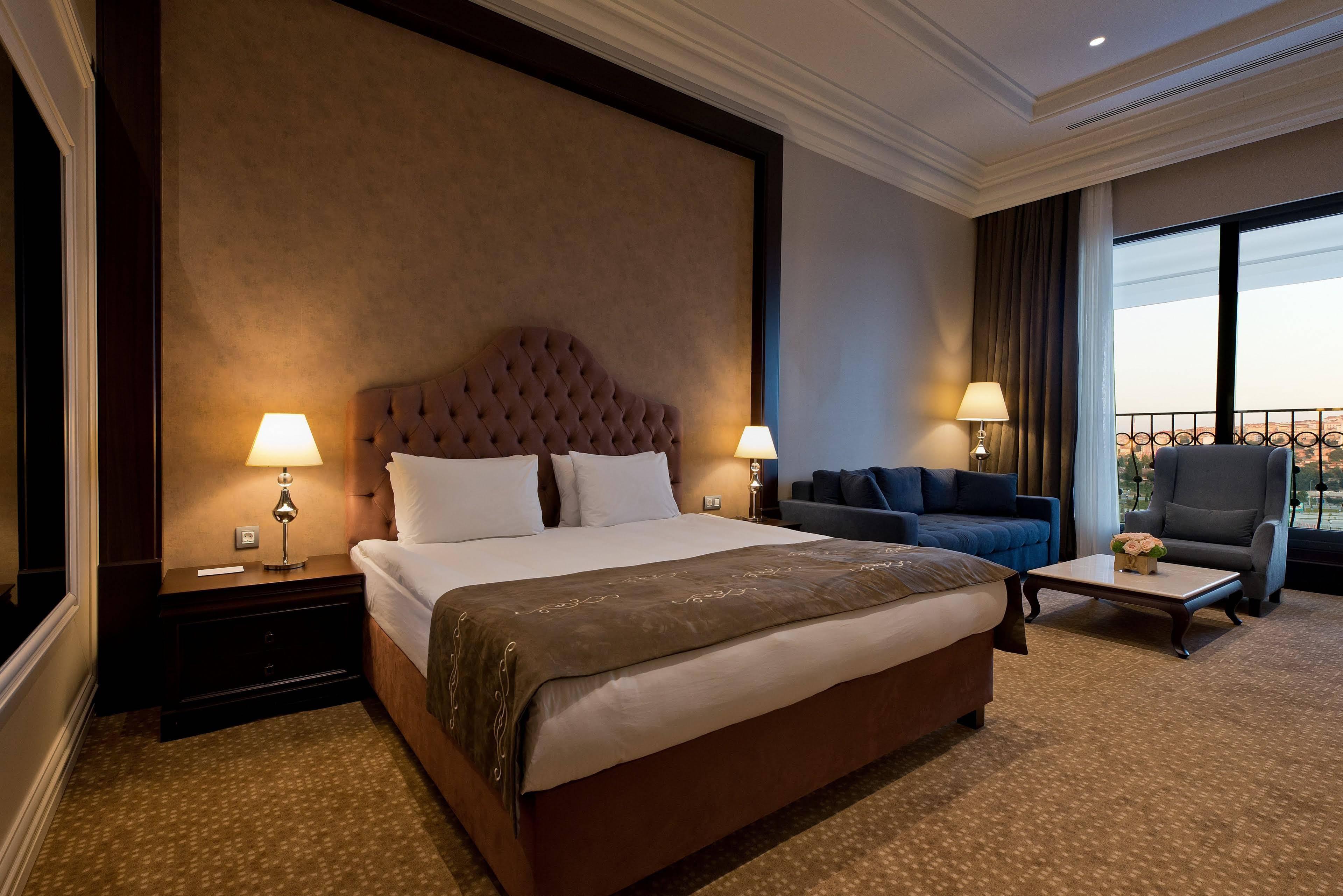 Vialand Palace Hotel Stambuł Zewnętrze zdjęcie